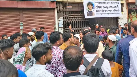 কুলখানিতে অংশ নিতে ঢাকা ছাড়লেন রামিসার বাবা-মা