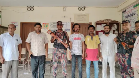 লালমনিরহাটের তিন সীমান্ত দিয়ে পুশইনের চেষ্টা, আটক ৩