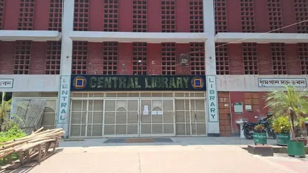 ট্রান্সফরমারের অভাবে বন্ধ রাবি গ্রন্থাগারের এসি, গরমে নাকাল শিক্ষার্থীরা