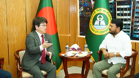 রাসিক প্রশাসকের সাথে জাপানি ব্যবসায়ী প্রতিনিধি দলের সৌজন্য সাক্ষাৎ