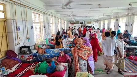 রামেক হাসপাতালে ইন্টার্ন চিকিৎসকদের কর্মবিরতি, দুর্ভোগে রোগীরা