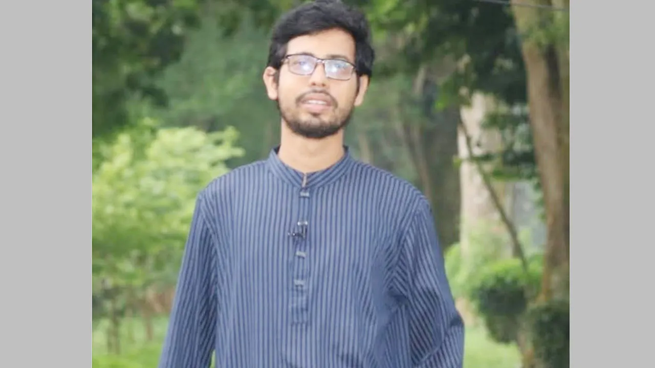 মাস্টার্সের শেষ সেমিস্টারে জিপিএ ৪ পেয়েছেন রাকসু ভিপি