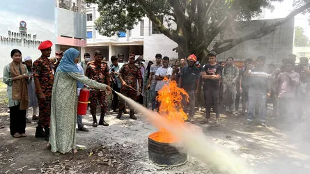 রুয়েটে ফায়ার সেফটি এডুকেশন বিষয়ক প্রশিক্ষণ
