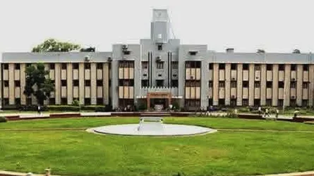 মেয়াদ পূর্ণ না হওয়া পর্যন্ত হলে থাকার সুযোগ রাকসু প্রতিনিধিদের