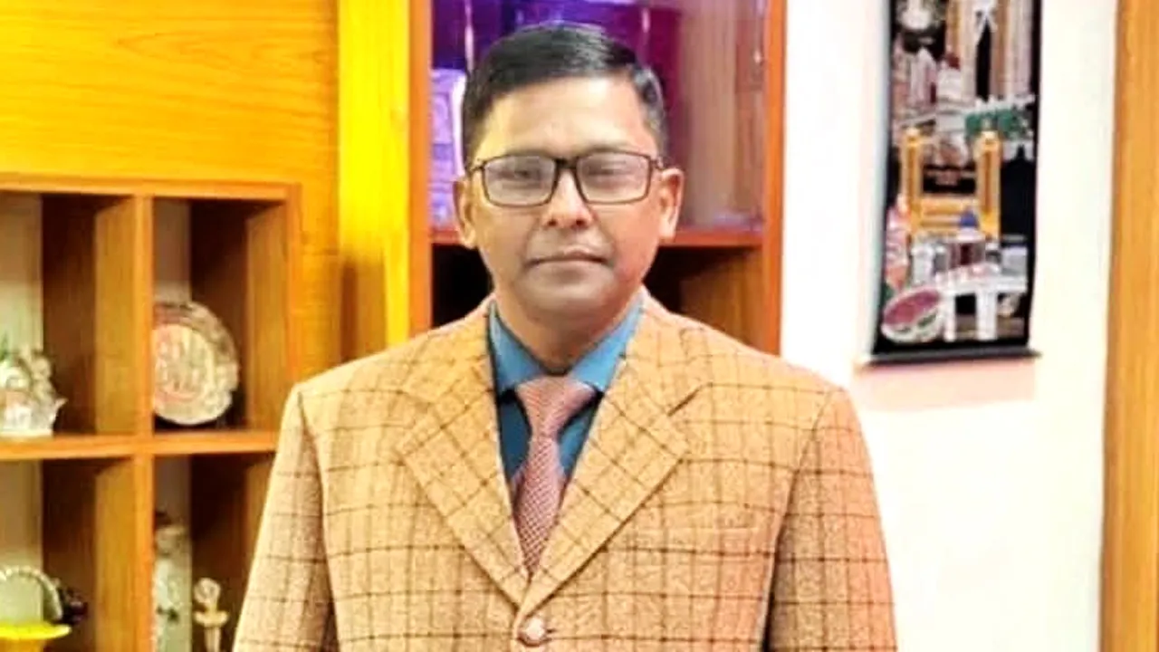 রাবি অধ্যাপক প্রবাস কুমার চাকরিচ্যুত