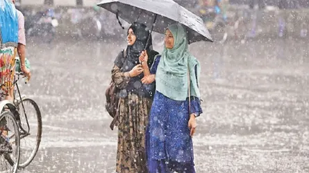 ঢাকায় বৃষ্টির আভাস, তাপমাত্রা থাকবে অপরিবর্তিত