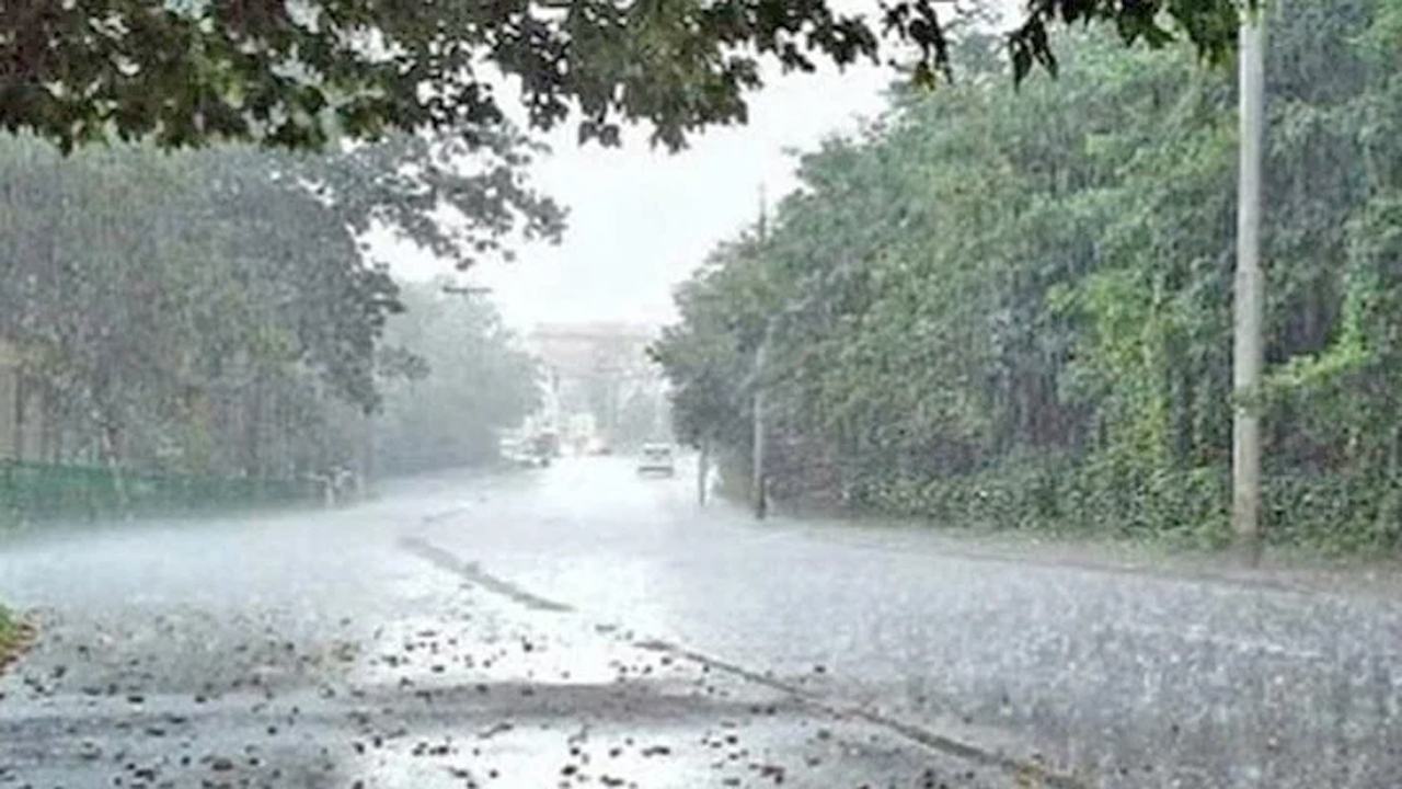 Rain-with-gusty-winds-forecast-in-17-regions