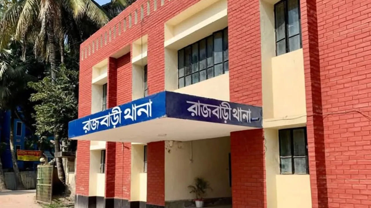 ভিডিও ধারণ করায় রাজবাড়ীতে যুবককে পিটিয়ে হত্যা