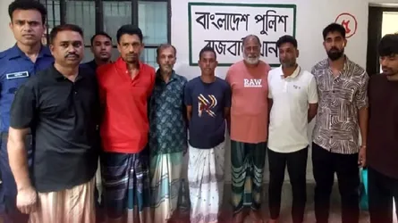 রাজবাড়ীতে রাষ্ট্রবিরোধী মিছিল করায় নিষিদ্ধ ঘোষিত আ’লীগের ৮ নেতা গ্রেফতার