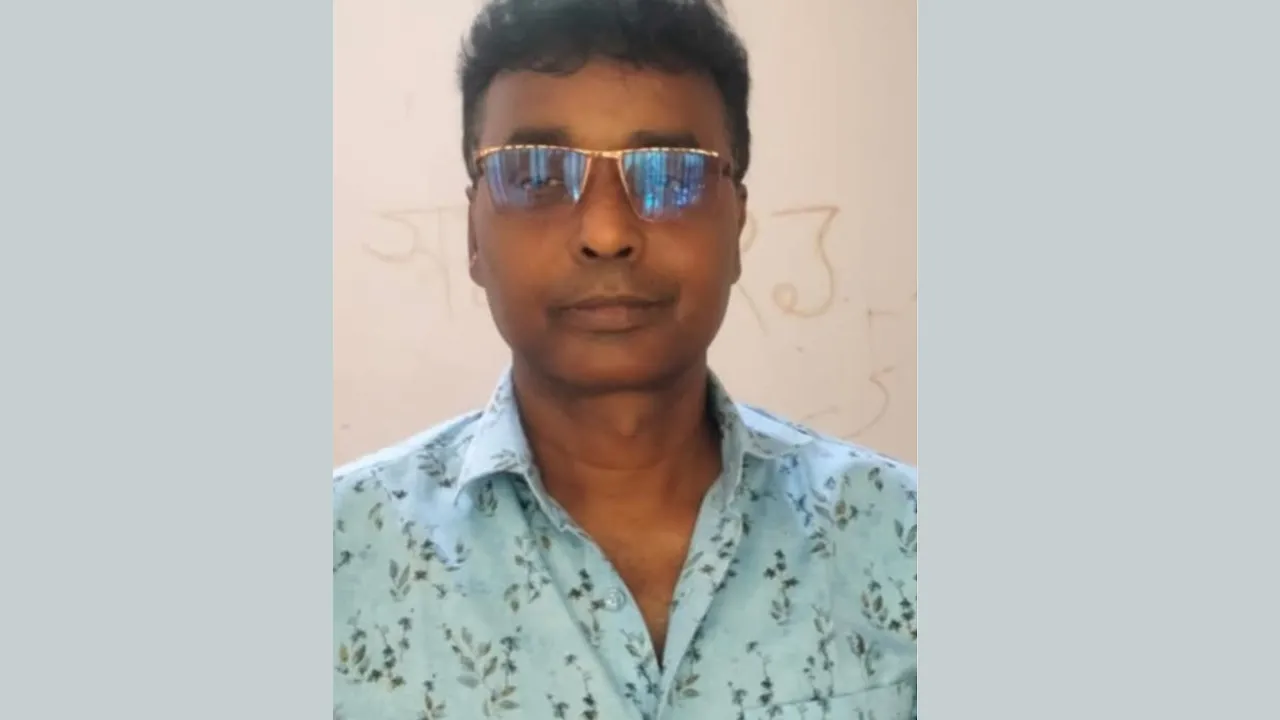 রাজবাড়ীতে জেলা আ’লীগ নেতা আমজাদ গ্রেফতার