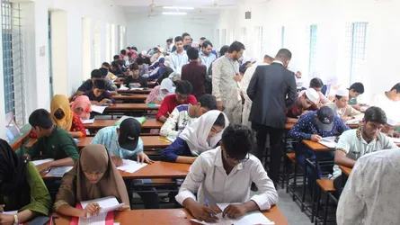 রাজশাহীতে স্কলারস ওয়েলফেয়ার ট্রাস্টের বৃত্তি পরীক্ষা সম্পন্ন