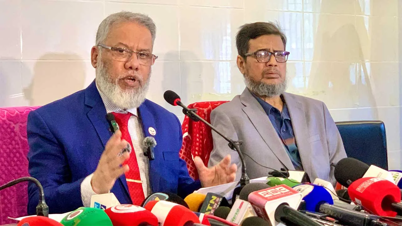 কোনো হুমকিতে প্রশাসন নীতিগত অবস্থান থেকে সরবে না