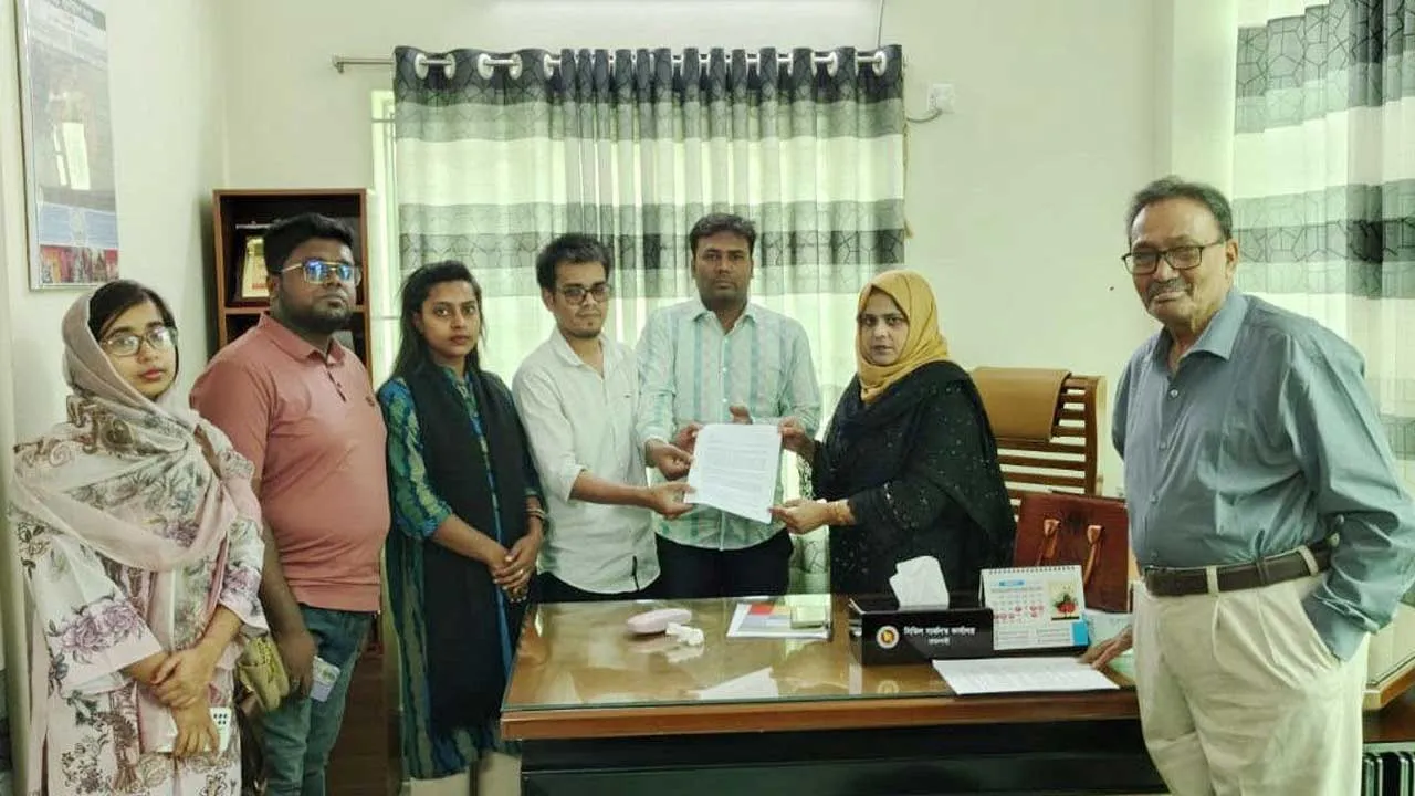 রাজশাহীতে বিশেষায়িত শিশু হাসপাতাল চালুর দাবিতে স্মারকলিপি