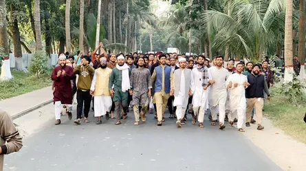 ওসমান হাদির ওপর গুলির প্রতিবাদে রাবিতে বিক্ষোভ