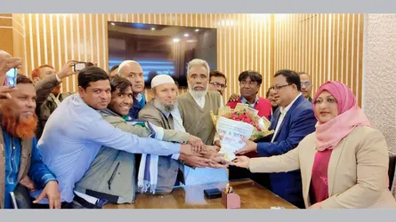 নেসকোর নবনিযুক্ত এমডি মশিউর রহমানকে ফুলেল শুভেচ্ছা