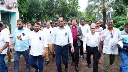 রাজশাহীতে শহীদ জিয়া শিশু পার্ক পরিদর্শন মৎস্য ও প্রাণিসম্পদ প্রতিমন্ত্রীর