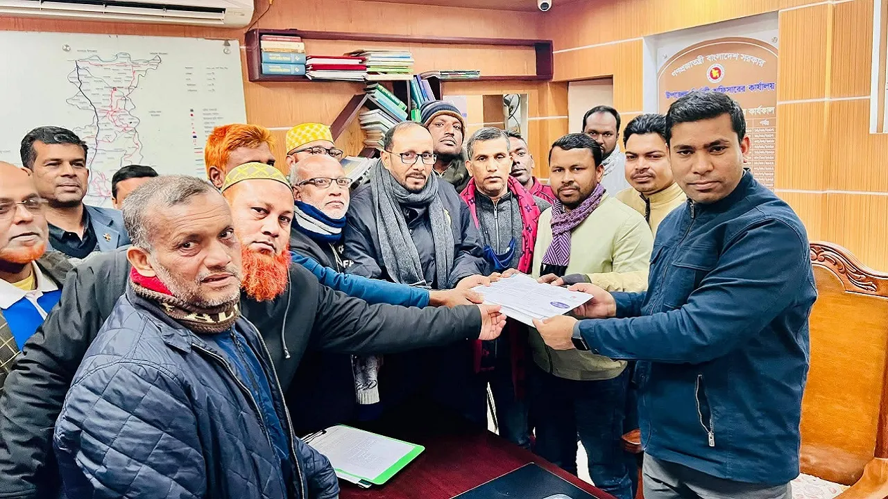 রাজশাহী-৫ আসনে মনোনয়ন পত্র সংগ্রহ করলেন বিএনপির বঞ্চিত নেতা আবু বকর সিদ্দিক