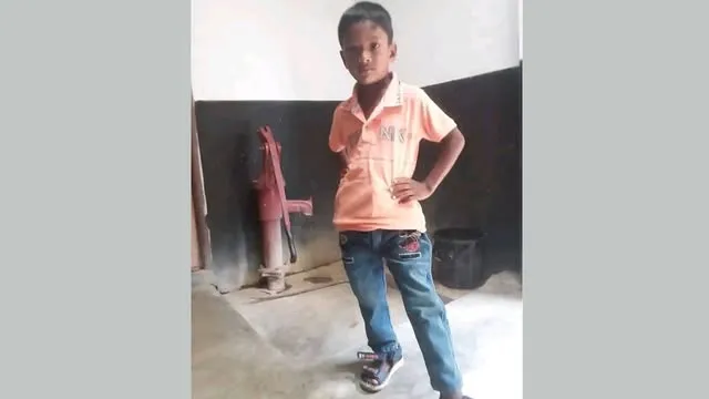 পুঠিয়ায় পুকুরে ভেসে উঠল শিশুর লাশ