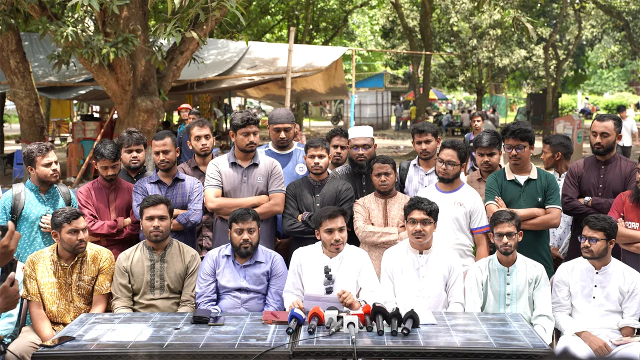 রাকসু নির্বাচনের তফসিল ঘোষণাসহ ৫ দফা দাবি পেশ