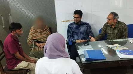 রামিসার মায়ের চিকিৎসা অব্যাহত, পাশে থাকার আশ্বাস বিএনপির স্বাস্থ্যবিষয়ক সম্পাদকের