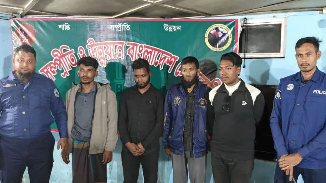 লংগদুতে ডিজিএফআই পরিচয়ে প্রতারণা, আটক ৪
