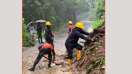 রাঙামাটির কাপ্তাই-চট্টগ্রাম সড়কে যান চলাচল স্বাভাবিক
