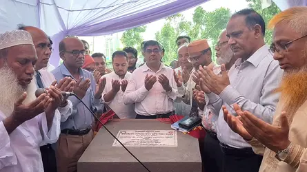 কারমাইকেল কলেজের প্রধান ফটকের ভিত্তিফলক উম্মোচন