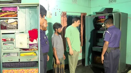 রংপুরে প্রবাসীর বাড়িতে ডাকাতি, ৩০ লাখ টাকার মালামাল লুট