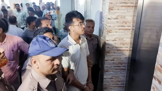 রংপুরে আত্মহত্যা প্ররোচনা মামলায় মেডিক্যাল শিক্ষার্থী রিমান্ডে