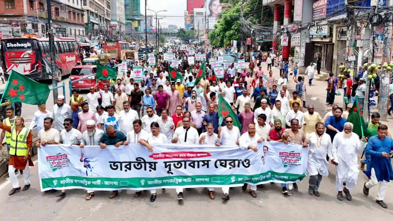 দাবি না মানলে ভারতীয় দূতাবাসকে লাল কার্ড দেখানো হবে : রাশেদ প্রধান