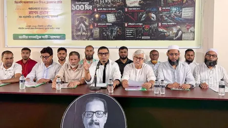ব্যক্তির ‘মহিমান্বিত’ ভাবমূর্তি সৃষ্টি ফ্যাসিবাদের পূর্বাভাস : রাশেদ প্রধান