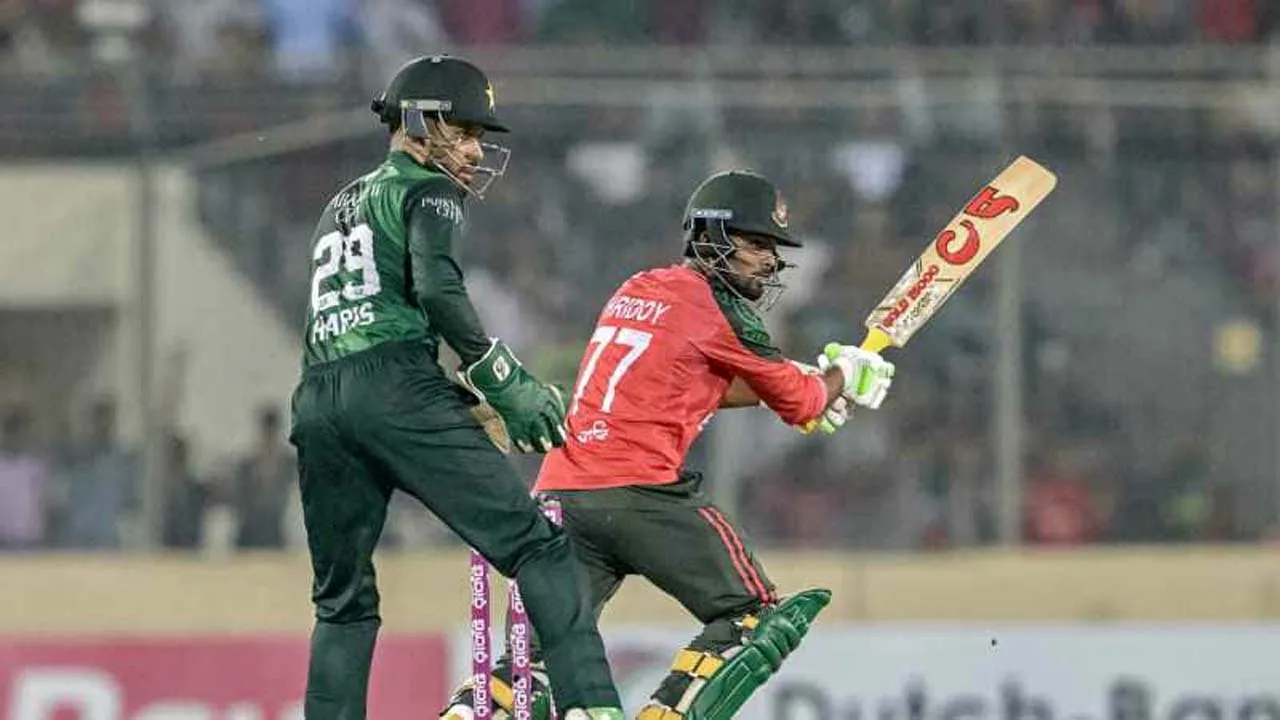 বাংলাদেশের কাছে সিরিজ হার ভুলতে পারছেন না রশিদ