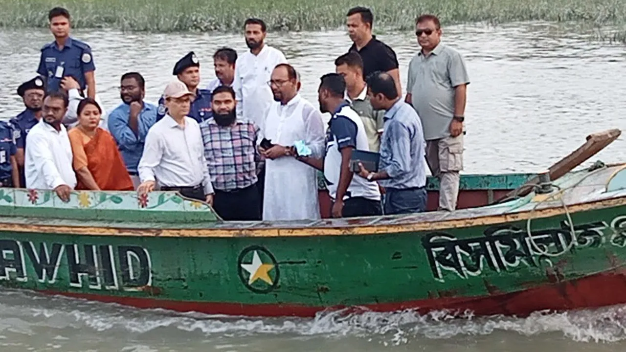 রাজাপুরে নদীভাঙন রোধে দুই হাজার কোটি টাকা বরাদ্দ