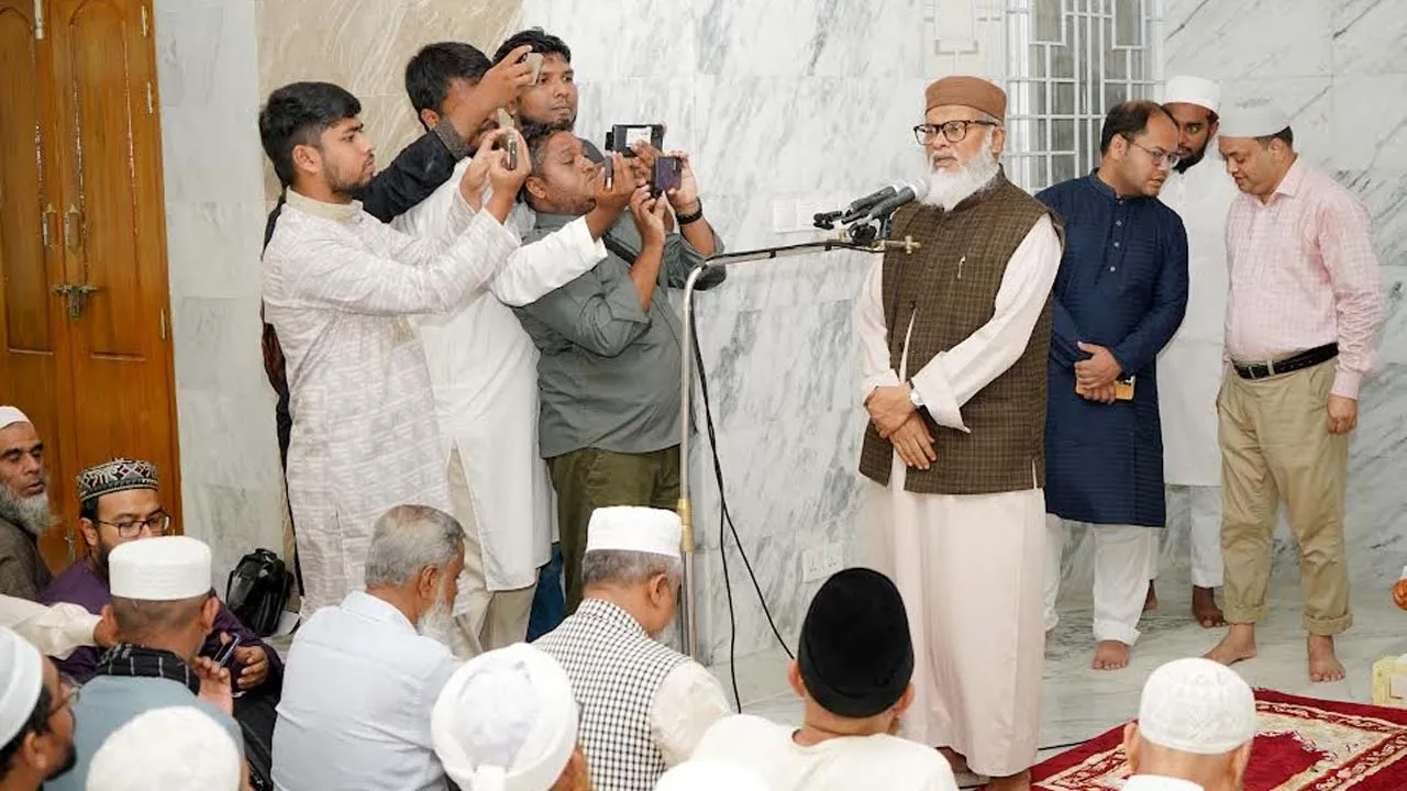 মানুষ ধর্ম চর্চায় মনোযোগী হলে অপরাধ প্রবণতা কমবে : ধর্ম উপদেষ্টা