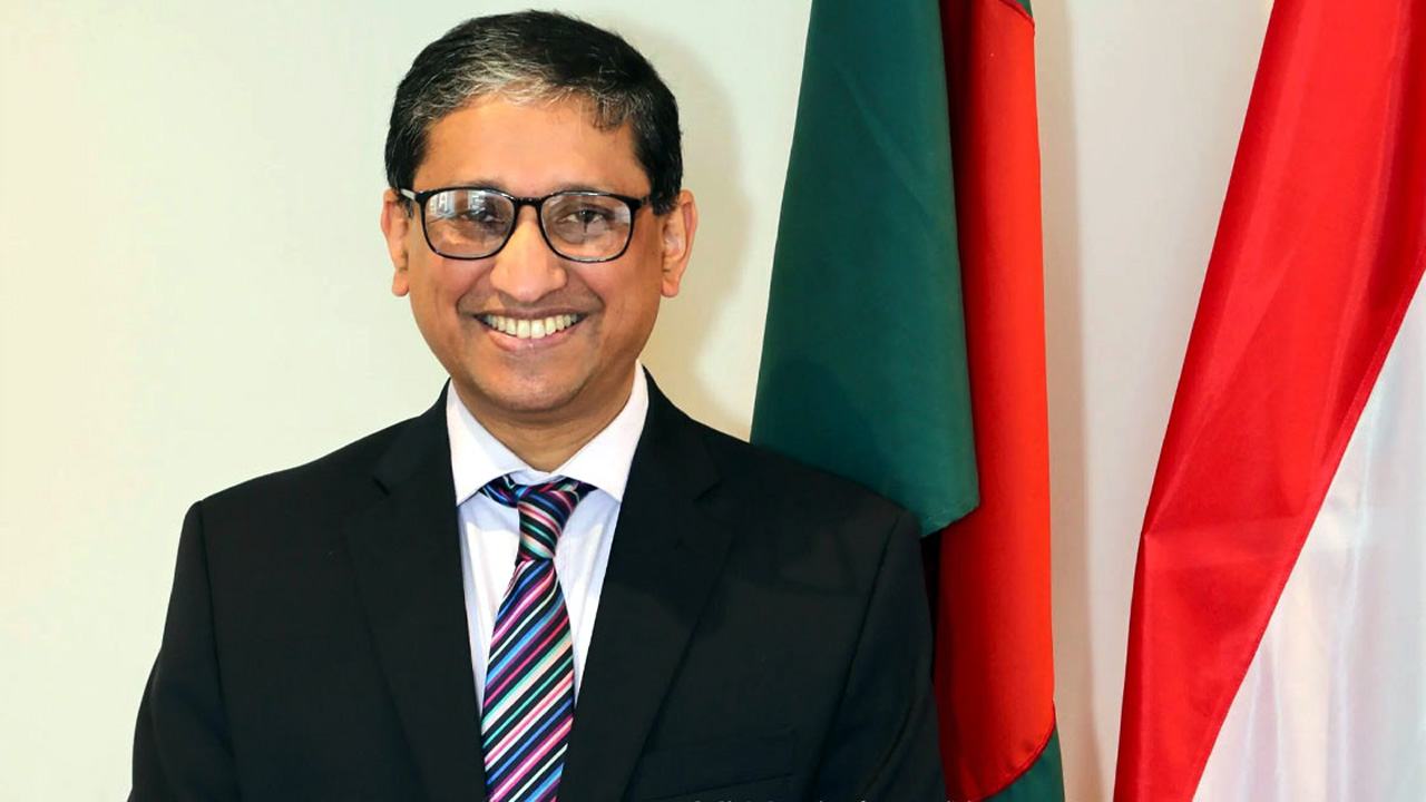 Riaz-Hamidullah