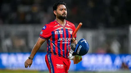 আইপিএল ব্যর্থতায় লাক্ষ্ণৌর অধিনায়কত্ব ছাড়লেন রিশাভ পান্ত