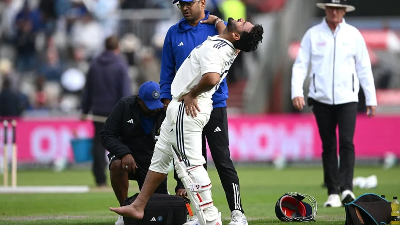 পায়ের পাতা ভাঙায় ছিটকে গেলেন পান্থ, কত দিন বিশ্রাম লাগবে তার?