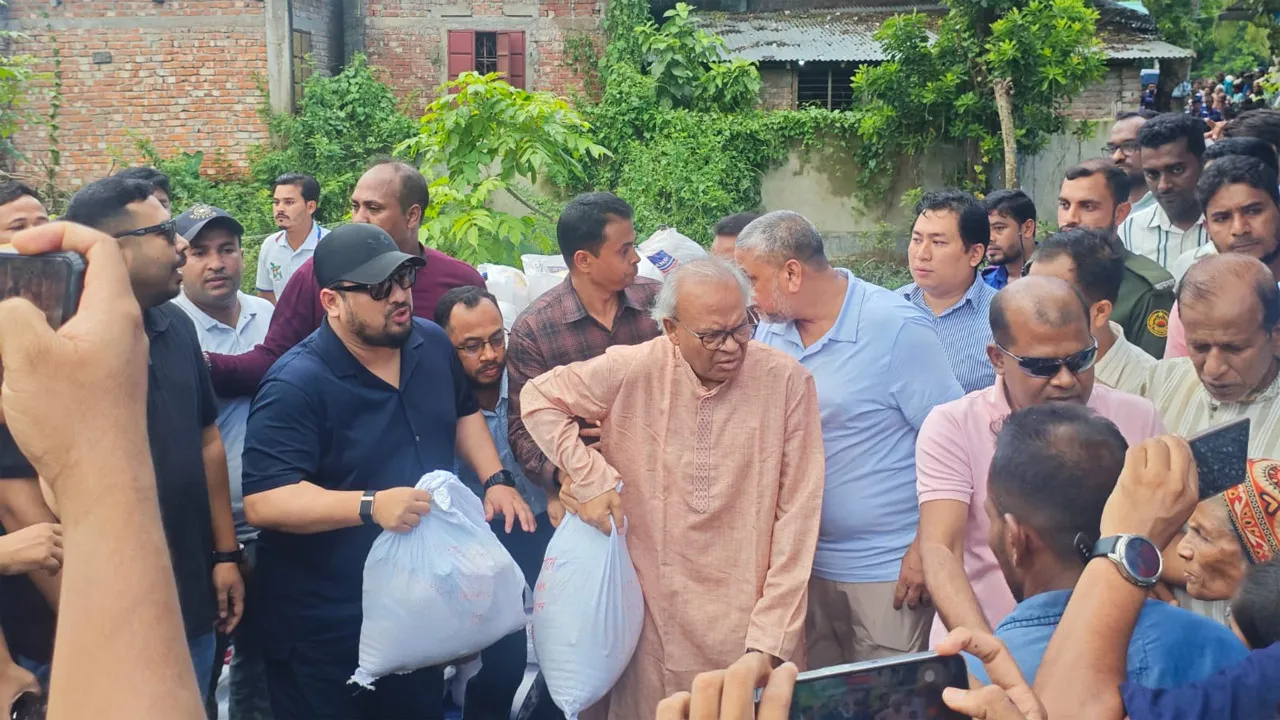 আ’লীগ সরকারের অপরিকল্পিত উন্নয়নেই বেড়েছে জলাবদ্ধতা : রিজভী