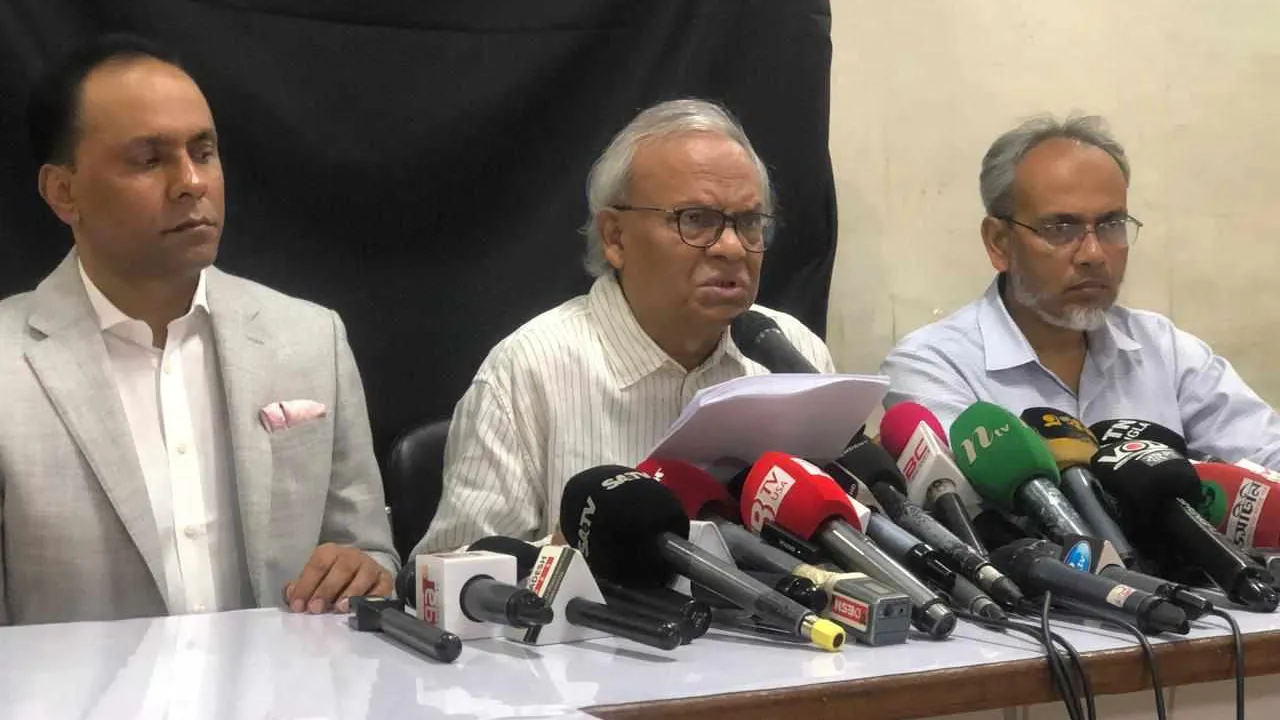 প্রশাসনে যোগ্য ন্যায়পরায়ণ ব্যক্তি না হলে অপরাধ জ্যামিতিক হারে বৃদ্ধি পাবে : রিজভী