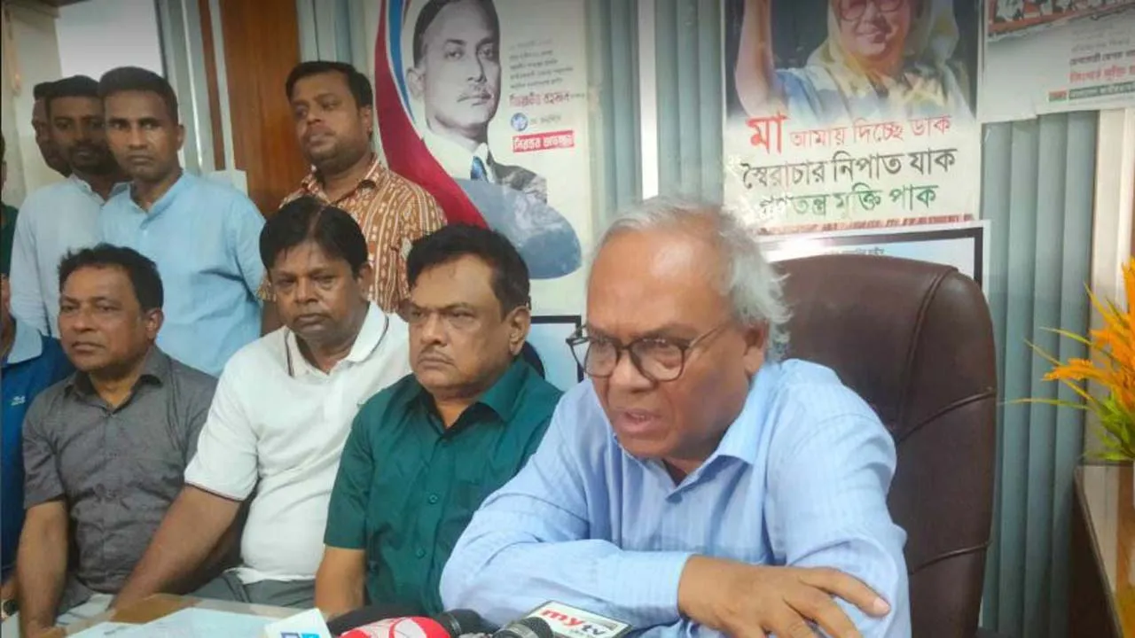 ইউনূস-তারেক বৈঠক ‘অনাদিকাল পর্যন্ত’ গণতন্ত্রকে এগিয়ে নেবে : রিজভী