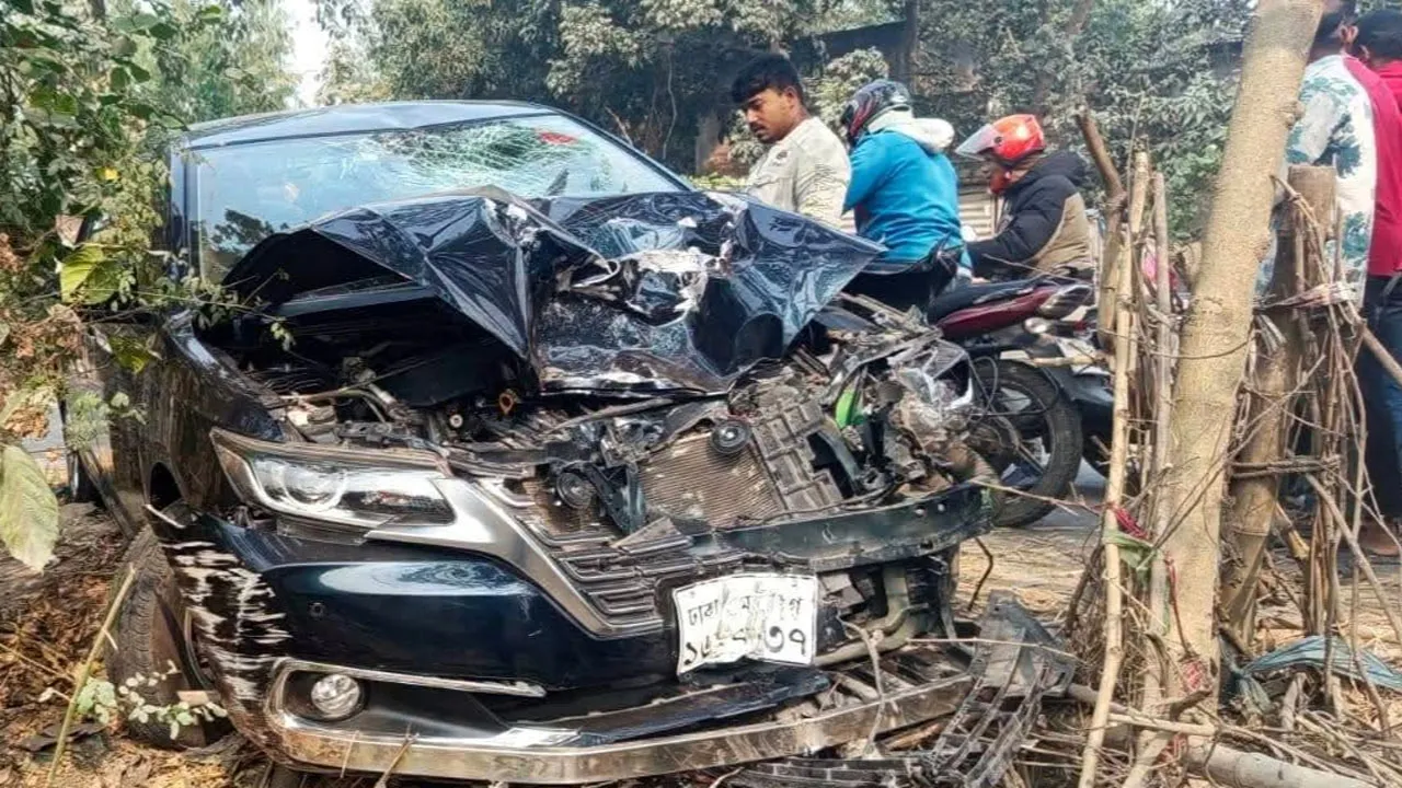 দিনাজপুরে সড়ক দুর্ঘটনায় নিহত ১, আহত ৬