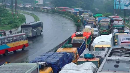 ঢাকা-টাঙ্গাইল-যমুনা সেতু মহাসড়কে ৪৭ কিলোমিটার যানজট
