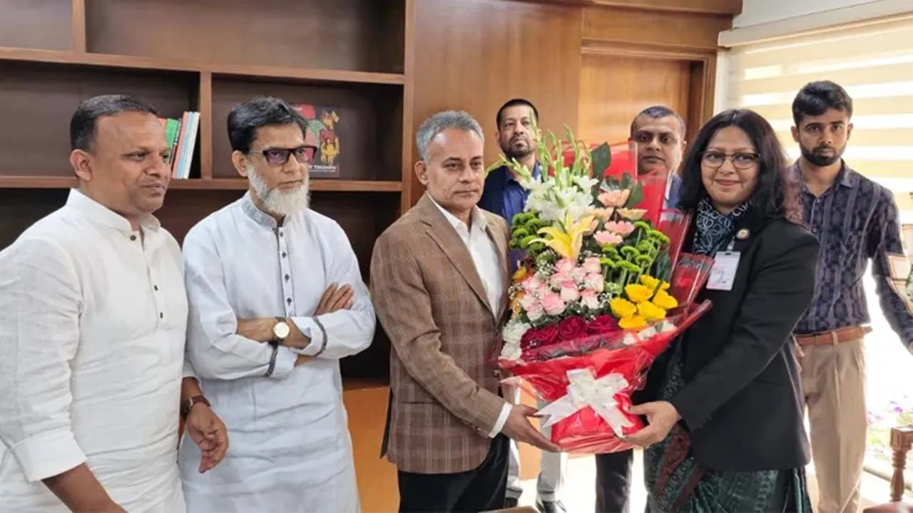 দুর্নীতিমুক্ত জনবান্ধব মন্ত্রণালয় গড়ে তোলাই সরকারের লক্ষ্য