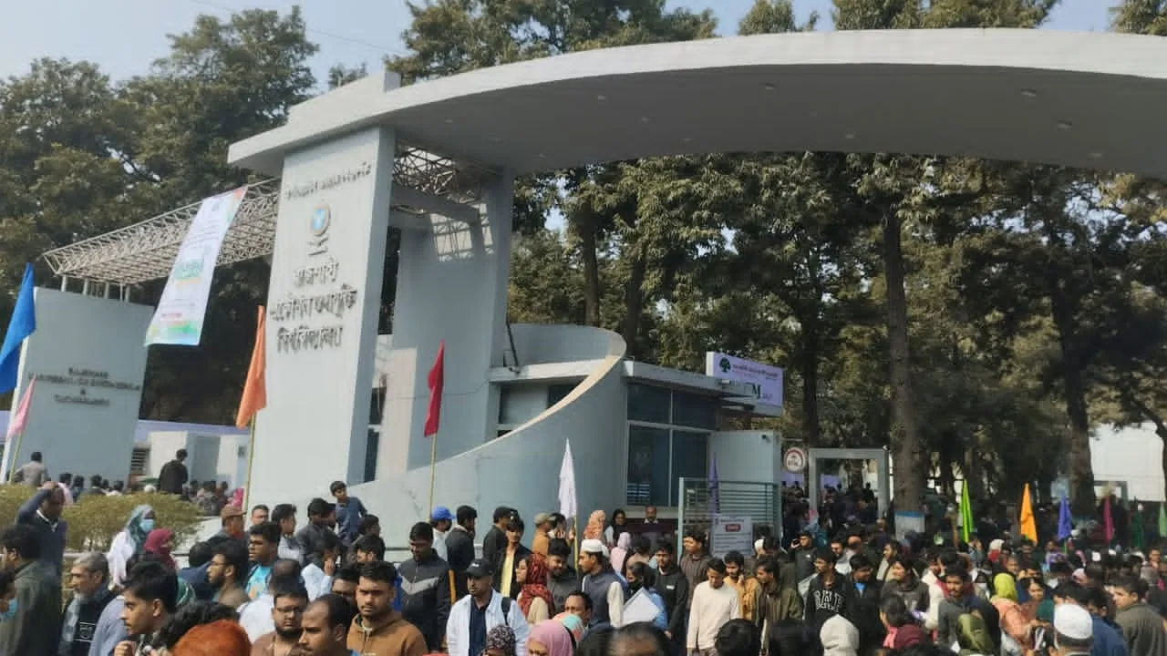 রুয়েট ভর্তি পরীক্ষা শেষ, উপস্থিতি ৮৫ শতাংশ