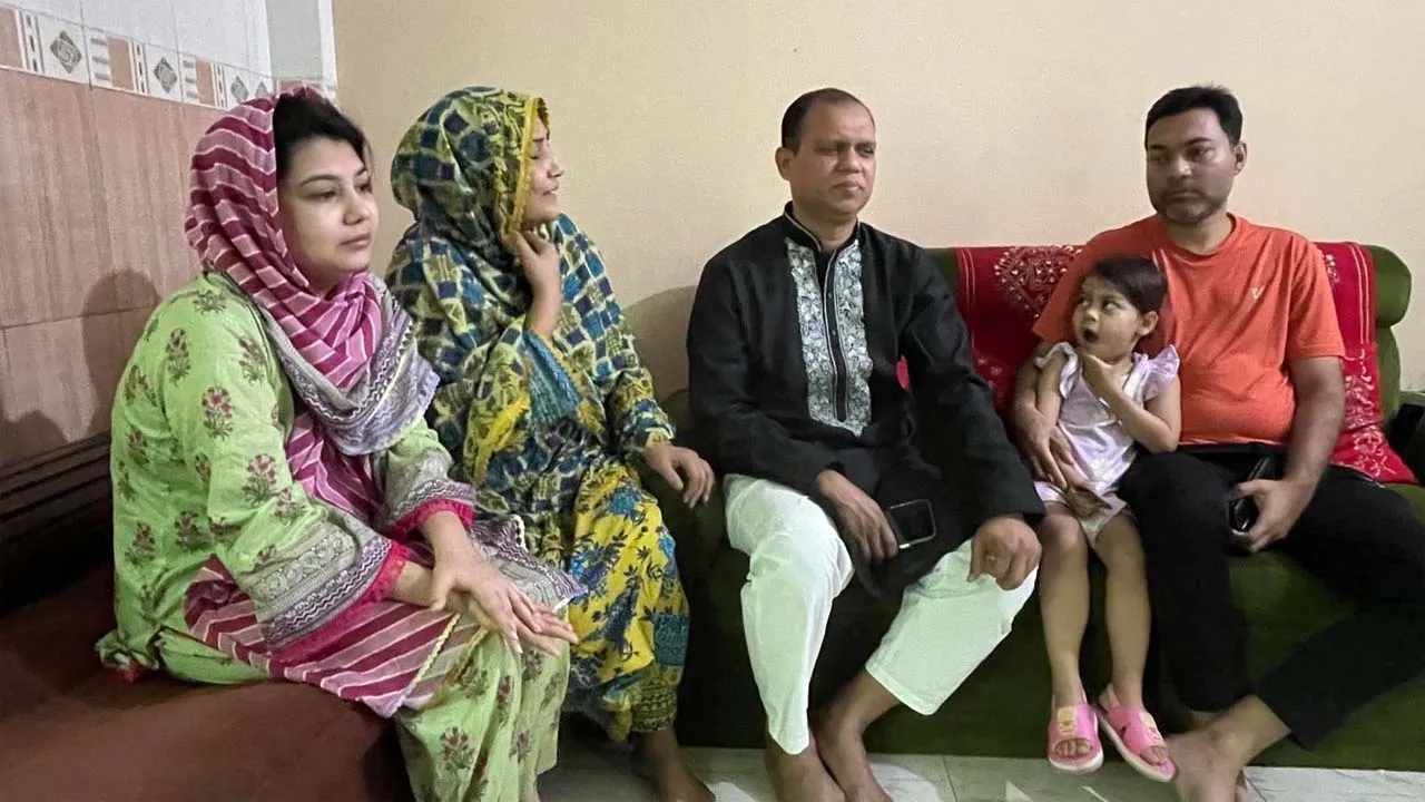 মরহুম সাংবাদিক রউফ জালালের পরিবারের খোঁজখবর নিলেন প্রধানমন্ত্রীর অতিরিক্ত প্রেস সচিব