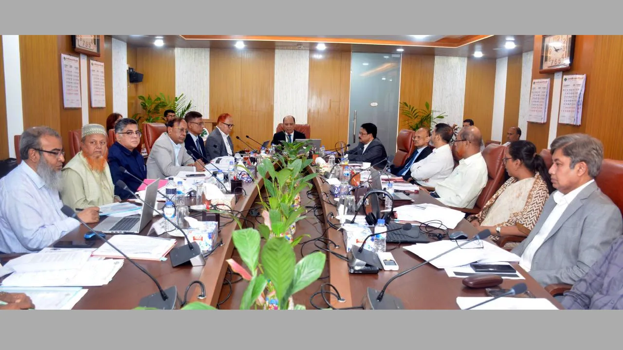 রূপালী ব্যাংকের পরিচালনা পর্ষদের সাথে সিনিয়র ম্যানেজমেন্ট টিমের সভা