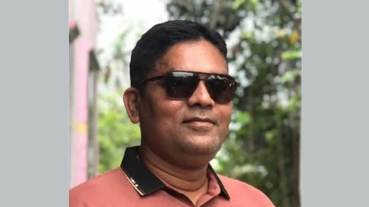 পূর্বাচলে ট্রাকের ধাক্কায় যুবদল নেতা নিহত