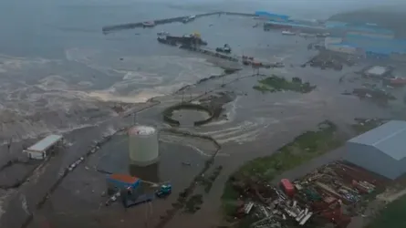 সুনামিতে বিধ্বস্ত কুড়িল দ্বীপপুঞ্জে জরুরি অবস্থা ঘোষণা রাশিয়ার