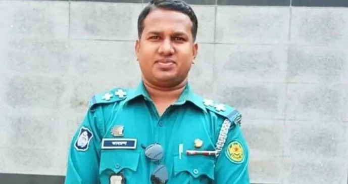 বাসের ধাক্কায় মতিঝিল থানার এসআই নিহত