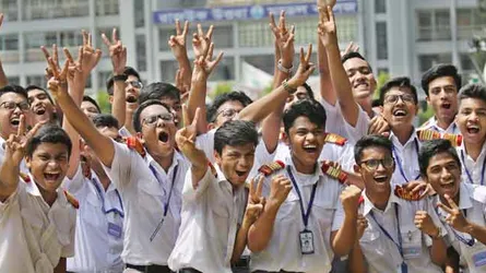 শতভাগ পাস ৩৪৫টি শিক্ষাপ্রতিষ্ঠানে
